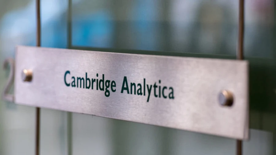 У Британії не знайшли доказів, що Росія або Cambridge Analytica вплинули на Brexit