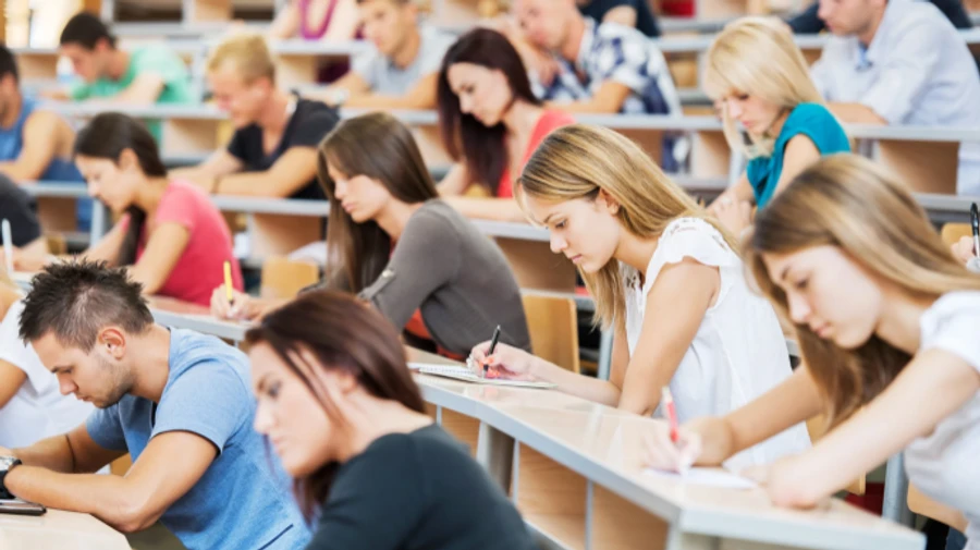 Университеты могут сами решить, учить ли дистанционно – Кабмин