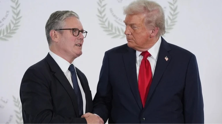 Жорстокі та особливо підлі – Стармер у розмові з Трампом про удари РФ по енергетиці України