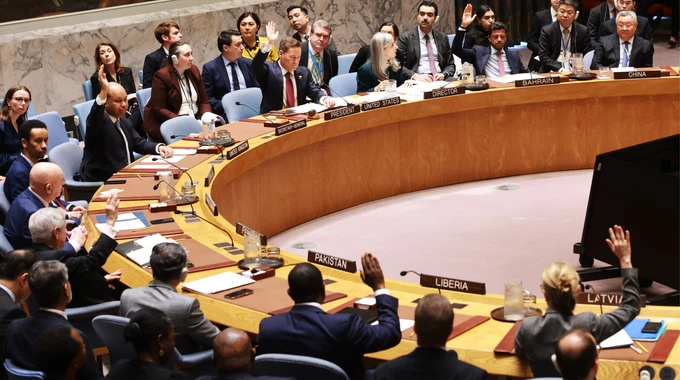 Russia and China attempt to block UN sanctions on Iran