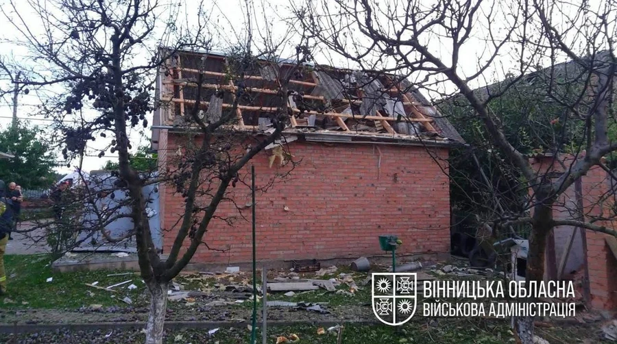 В Винницкой области сообщают о падении обломков БПЛА: двое человек пострадали