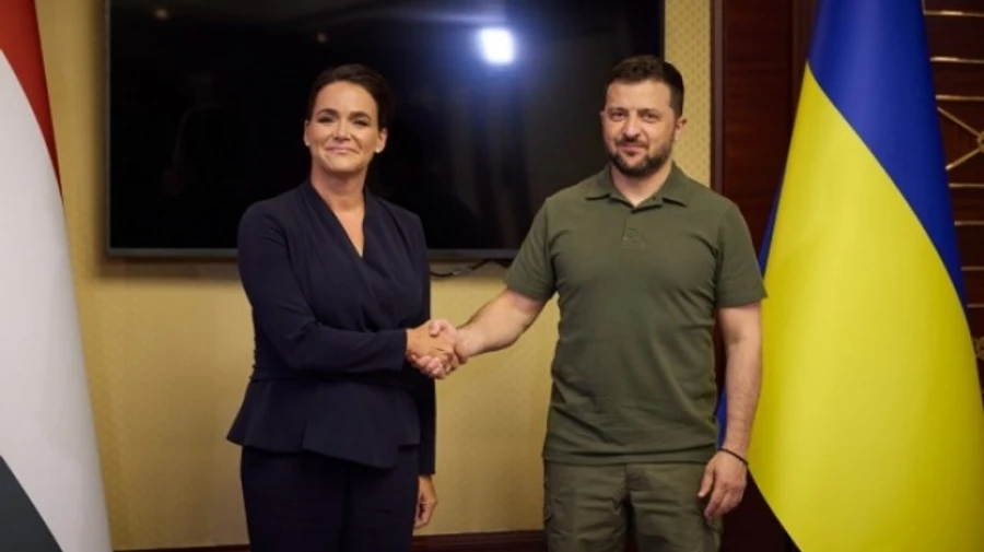 Зеленський зустрівся з президенткою Угорщини: поговорили про Закарпаття
