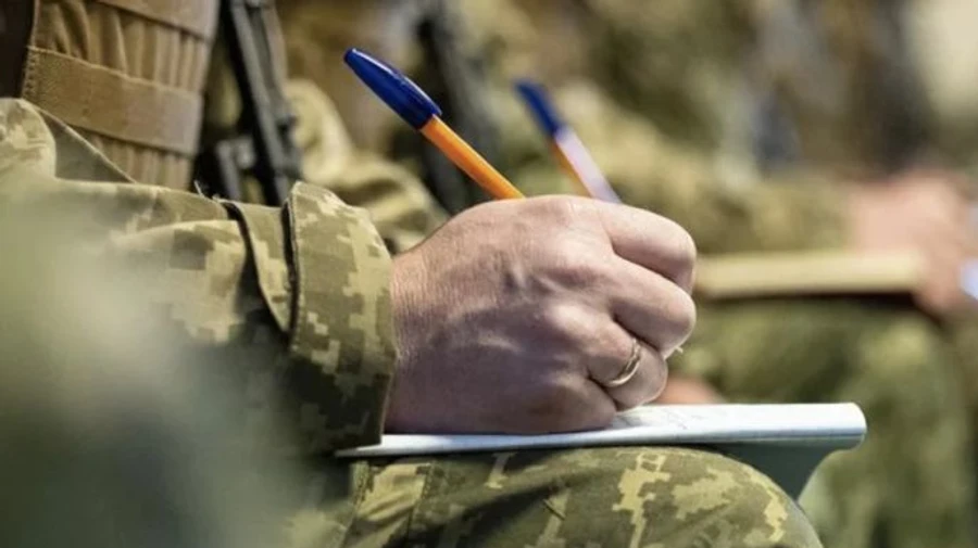 Подполковник снял с военного учета несколько десятков человек – и получил мизерный штраф