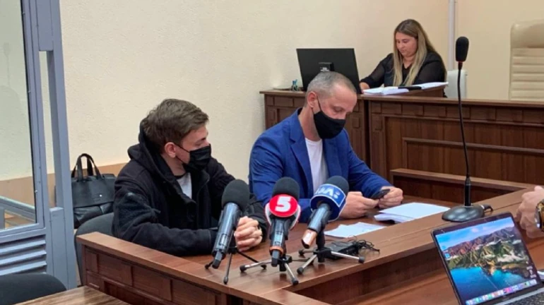 Напад на фотокора Букв: одного підозрюваного арештували, другий - з електронним браслетом