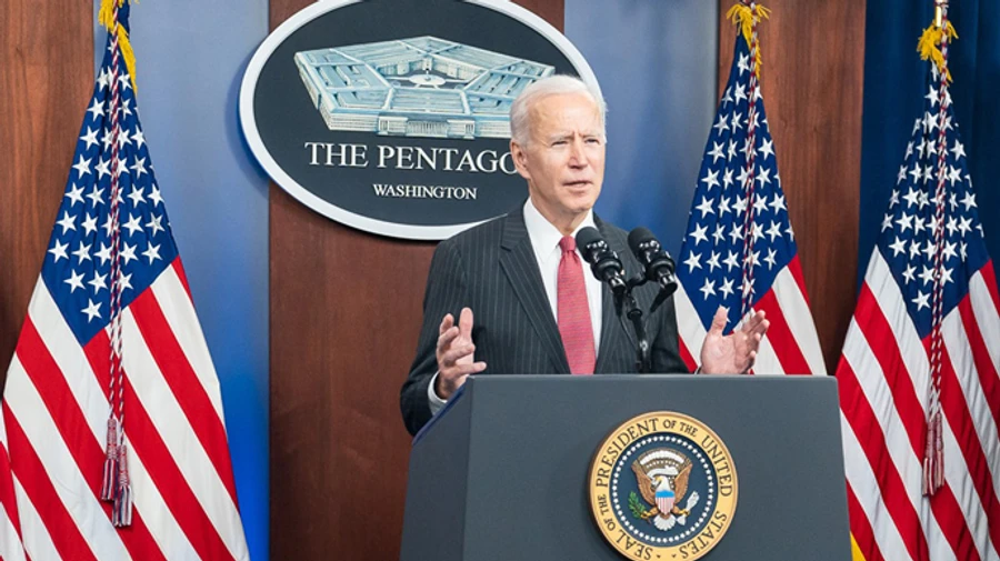 Байден прогнозирует, что ситуация с COVID в США улучшится до Рождества