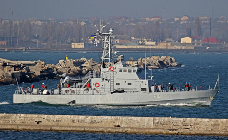 Военные испытали патрульные катера Island, которые передали США