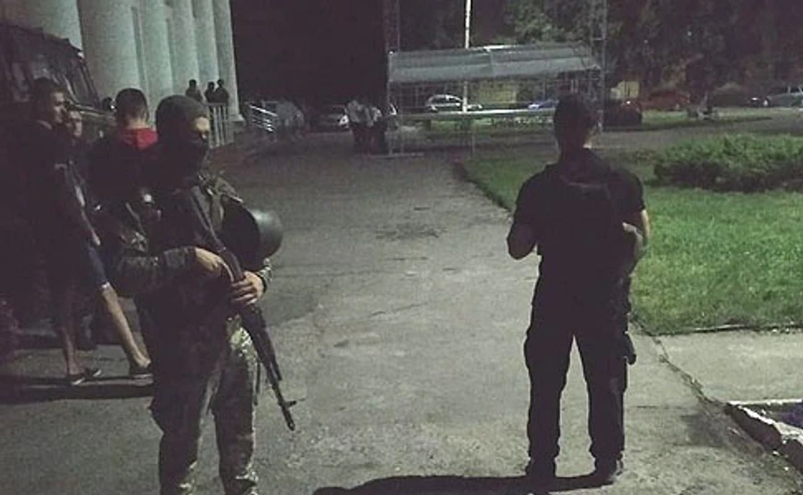 В округе, где проиграл брат Медведчука, пересчитывают голоса