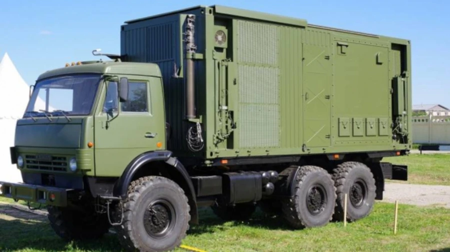 Ukraine destroys 2 radar systems at military base near Moscow – video