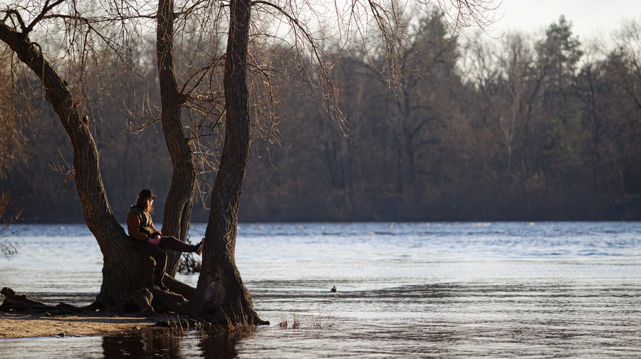 В воскресенье в Украине до 13° тепла, в некоторых областях порывы ветра