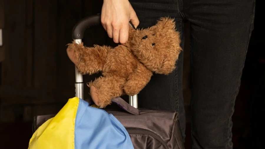 З кількох населених пунктів на Донеччині примусово евакуюють дітей