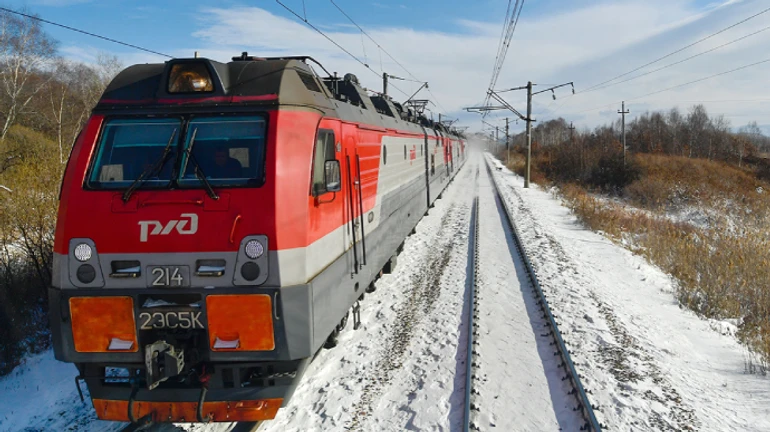 Russian train, go f*ck yourself!: all the railway junctions with Russia have been destroyed