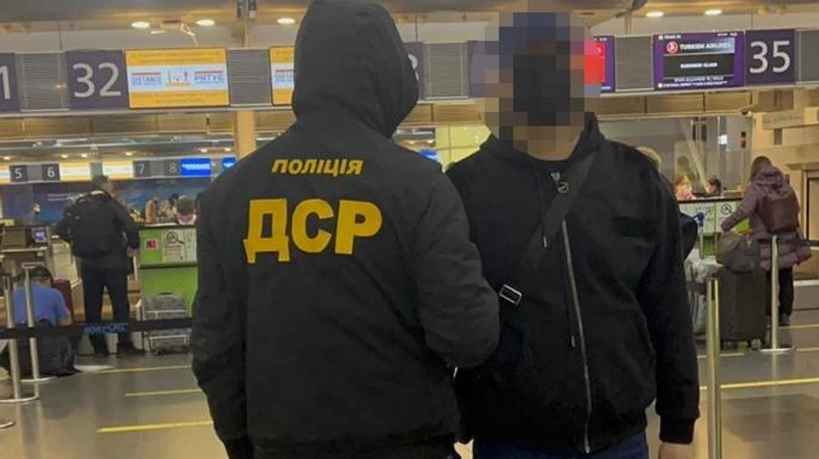 Из Украины выдворили криминального авторитета из санкционного списка СНБО
