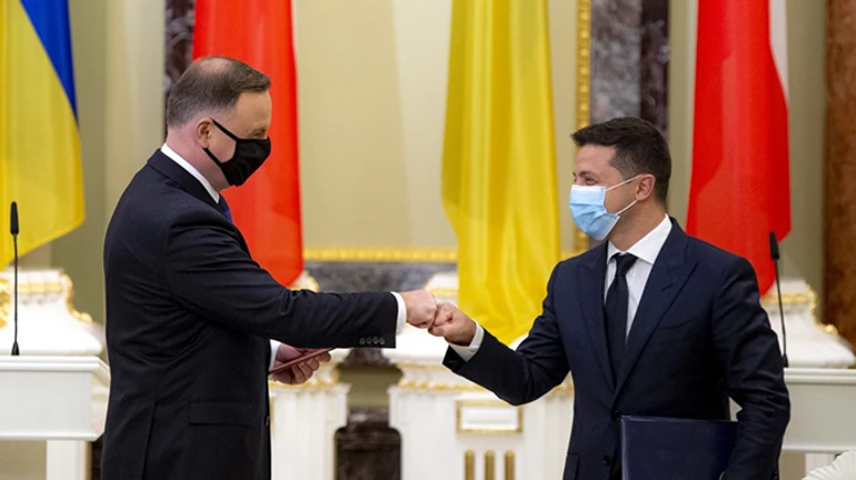 У президента Польщі, який зустрічався з Зеленським, виявили коронавірус