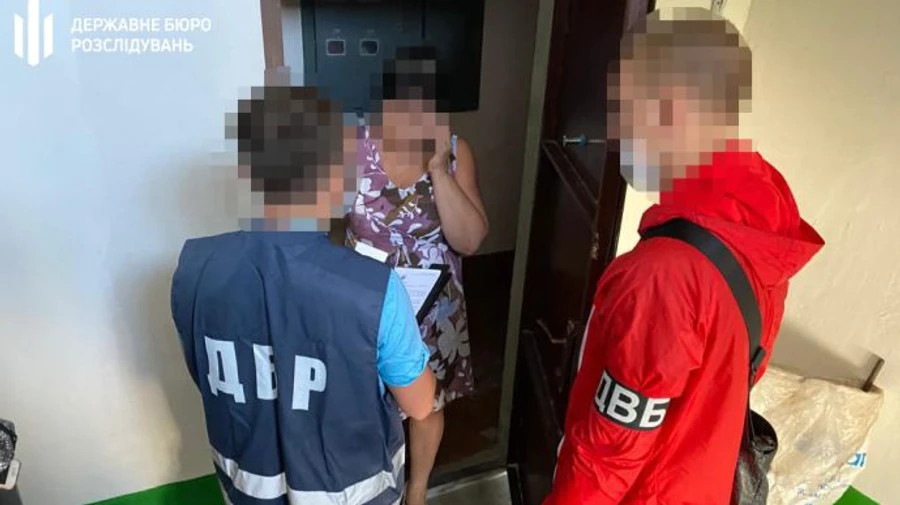 Двоє поліцейських били свідка, щоб той зізнався у вбивстві - ДБР