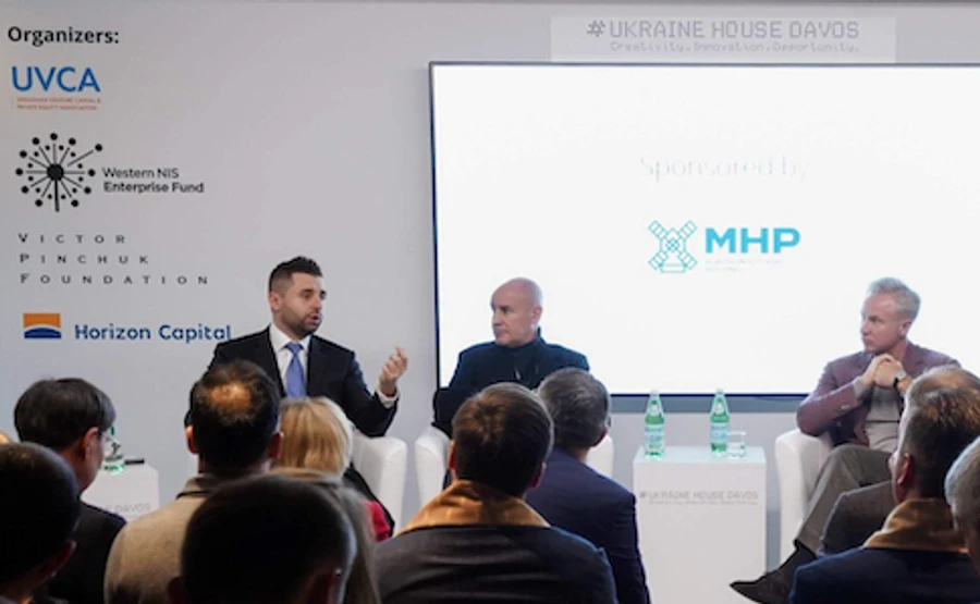 Слід призупинити приведення законів України у відповідність із законами ЄС – Арахамія