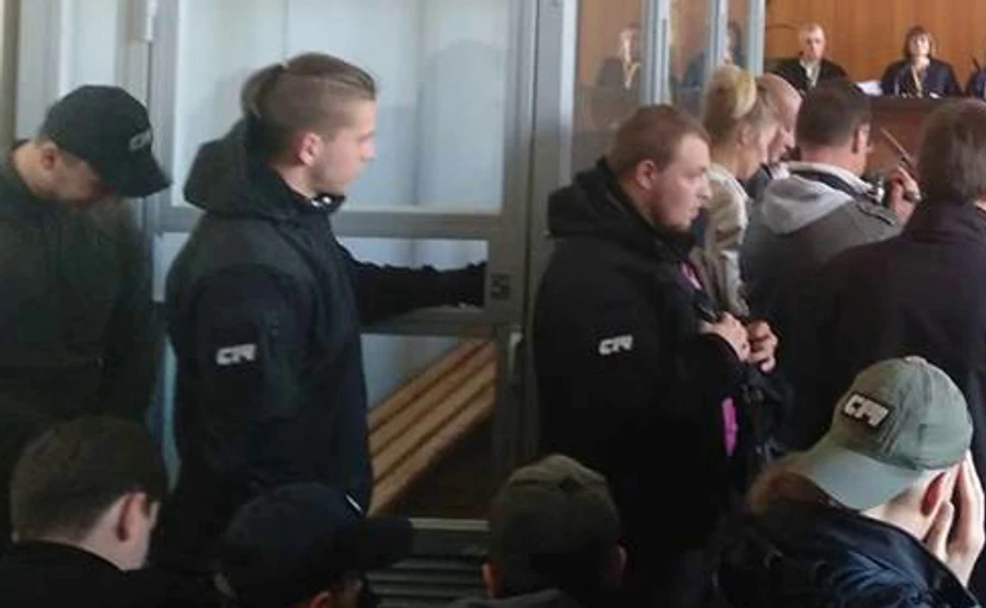 У суді над прокремлівським блогером сталася бійка