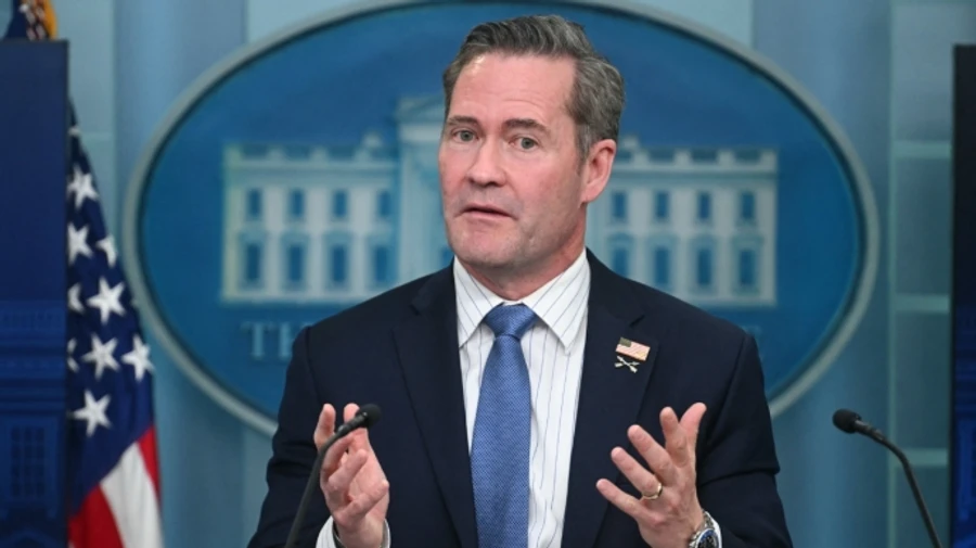 Trump is not Biden for Zelenskyy to try to do this kind of thing, Advisor Waltz says on White House spat