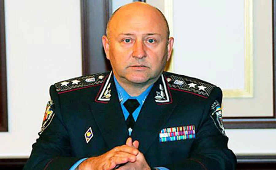 У Коряка, якого розшукують за розгін Майдану, провели обшук