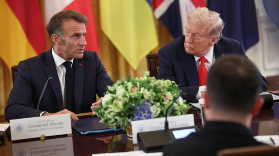 Макрон запропонував долучитися до переговорів із Путіним