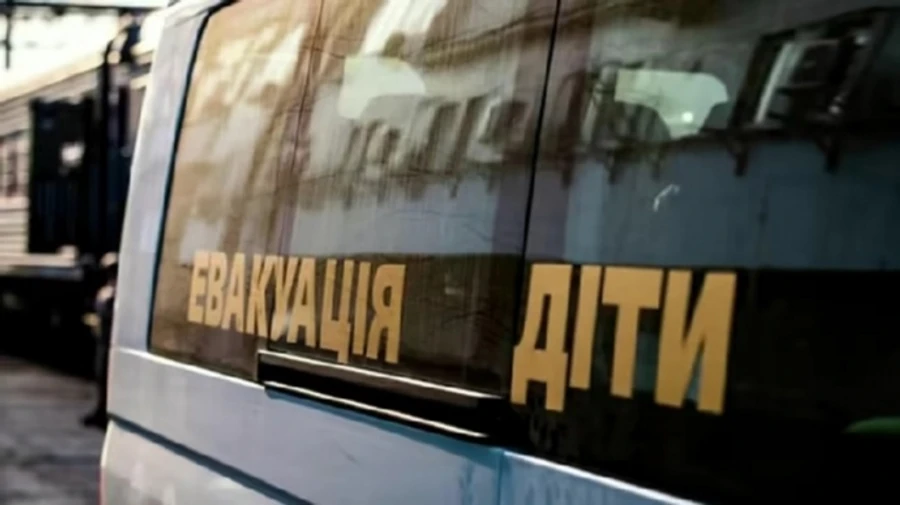 Over 20,000 civilians, including children, remain in combat zone in Donetsk Oblast