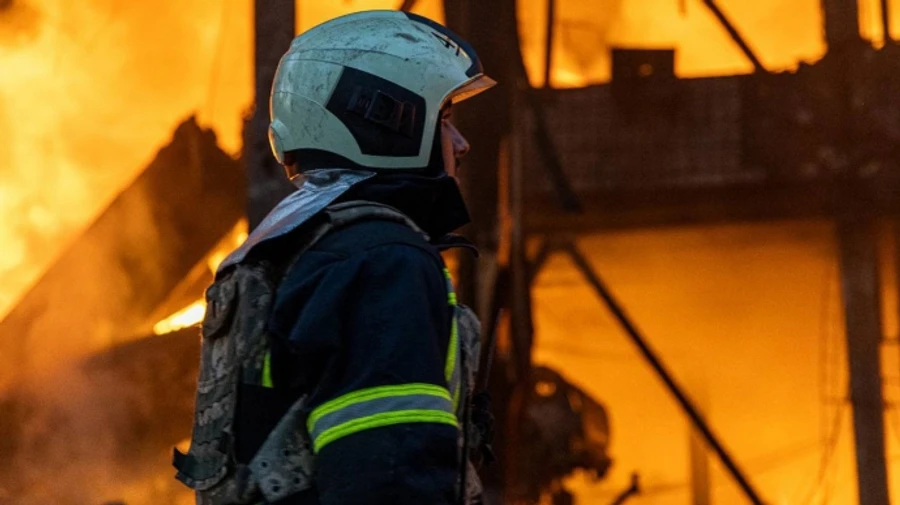 Подвійний удар по Кривому Рогу: вирувала пожежа, 6 постраждалих