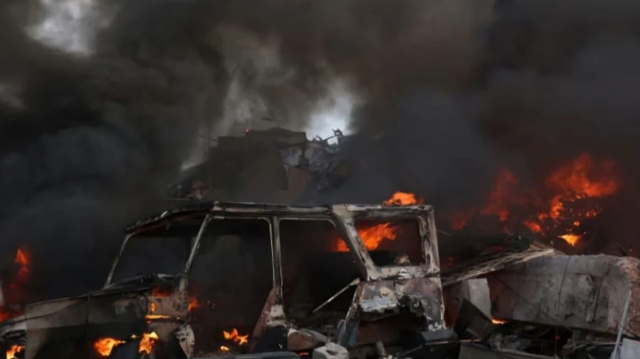 Russians hit Dnipro with missiles: fire breaks out, 6 injured, including baby