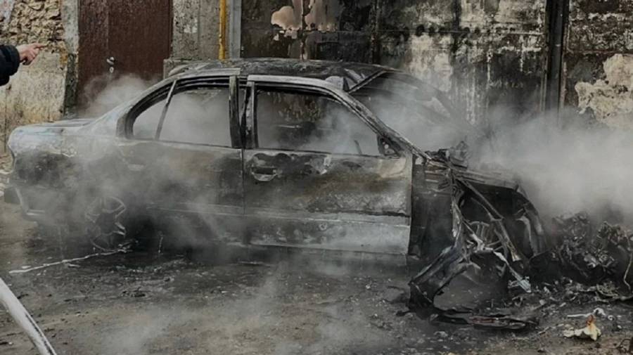 Four dead and one wounded after Russians strike car in Kherson city centre – video