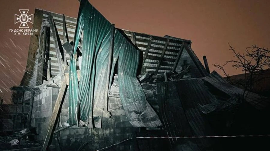 В столице работала ПВО, от падения обломков ракет есть пострадавшие