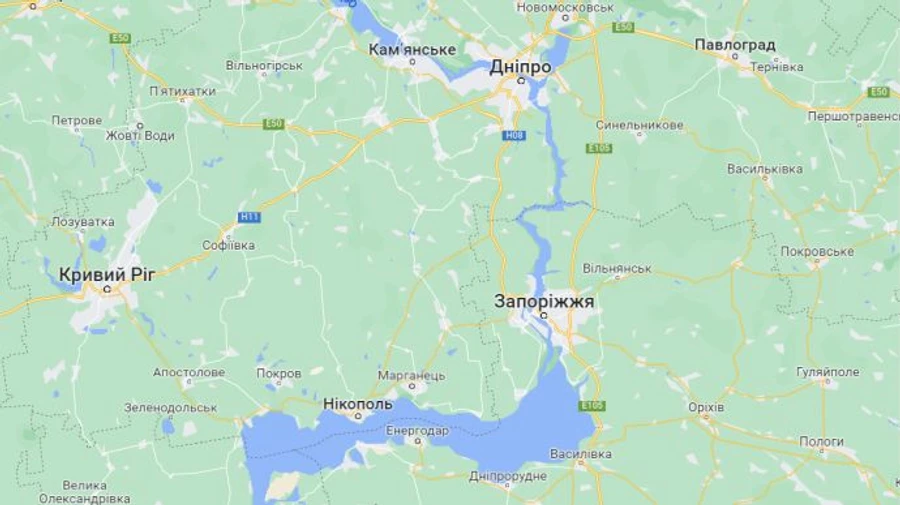 Dnipropetrovsk region: Russians strike a facility near Nikopol with missiles