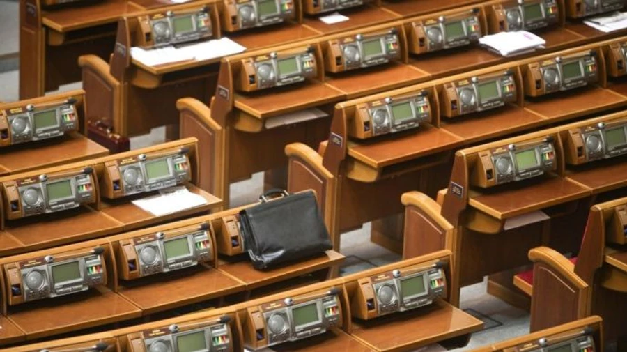 В Раде зарегистрировали постановление о выходе парламента из карантина 18 мая