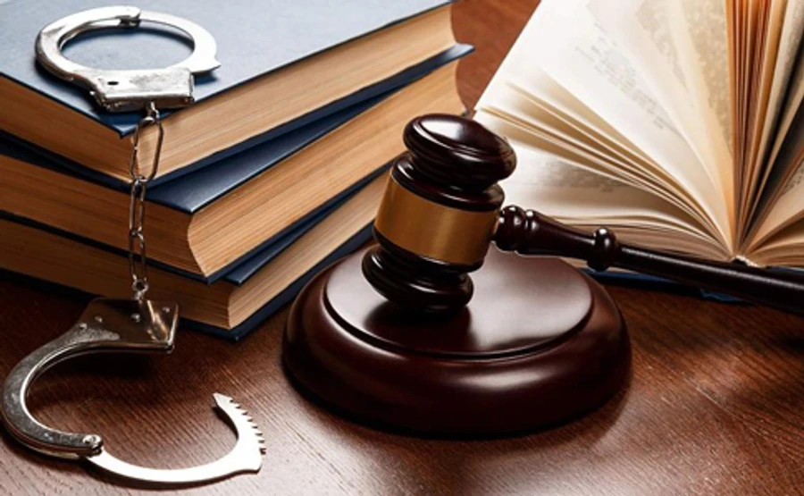 Напавшим на горсовет в Жмеринке избрали меру пресечения 