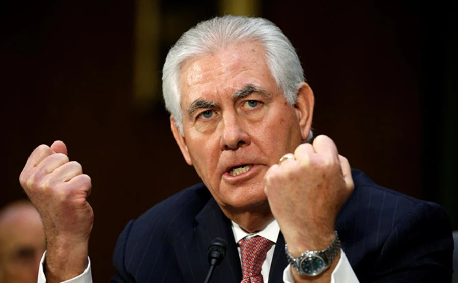 Трамп доручив Тіллерсону виконувати санкції проти РФ