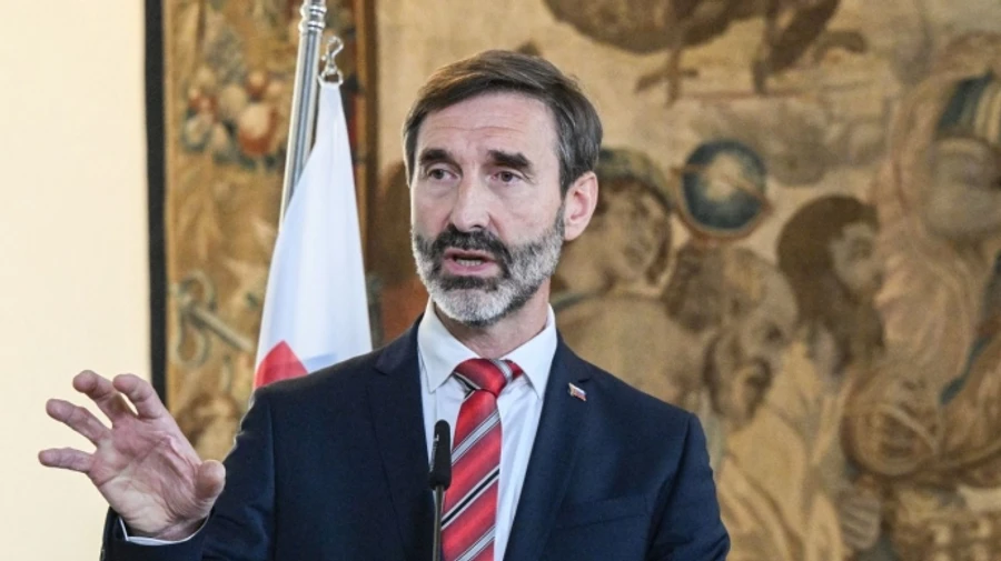 Глава МЗС Словаччини допустив, що Захід має пробачити РФ все, що сталося