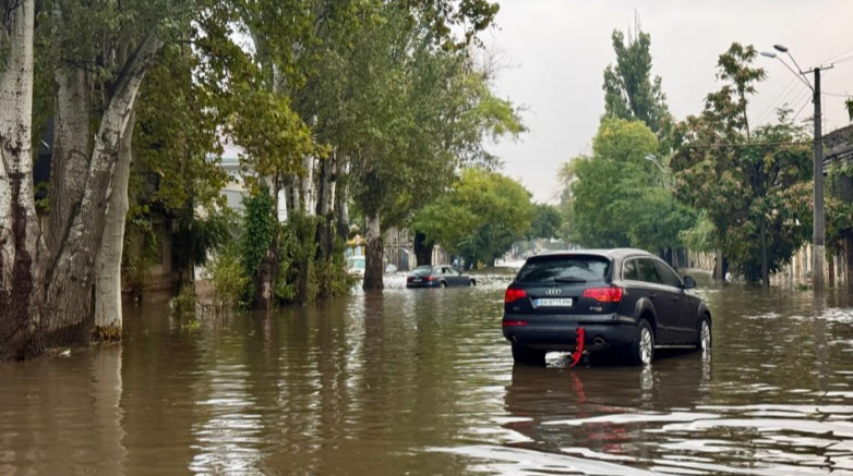 In Odesa region again expected heavy rains, declared the 1st level of danger thumbnail