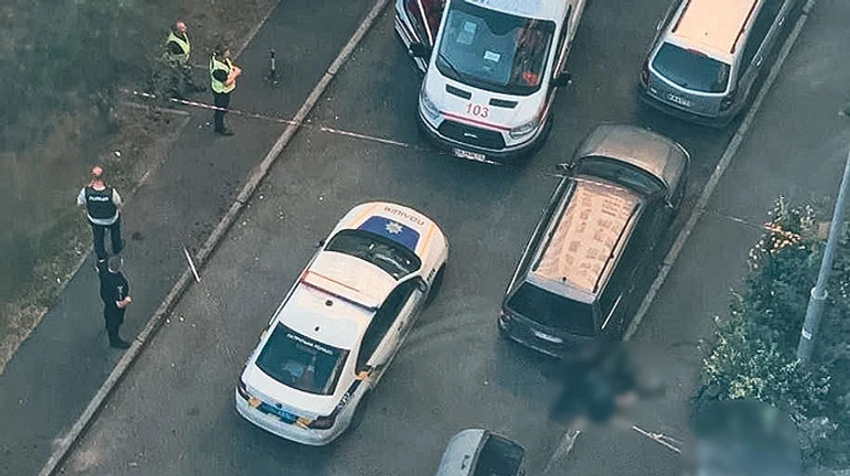 В Киеве погибли двое детей: упали с 15 этажа 