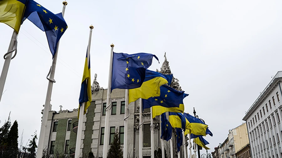 В ЄС готують звіт щодо розширення: рекомендуватимуть переговори з Україною