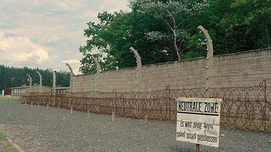 В Германии будут судить 100-летнего бывшего охранника концлагеря