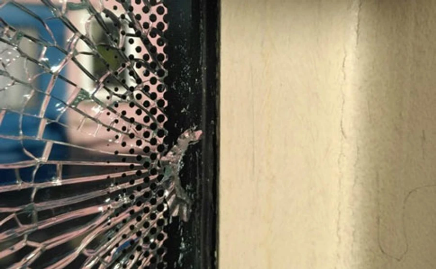 В Киеве стреляли по скоростному трамваю – Киевпастранс