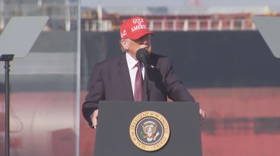 Трамп заявив, що має право на третій президентський термін