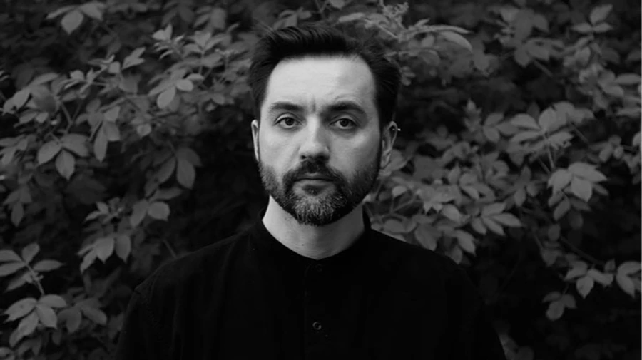 Ukrainian photographer Sasha Kurmaz shortlisted for prestigious Deutsche Börse Prize – photos