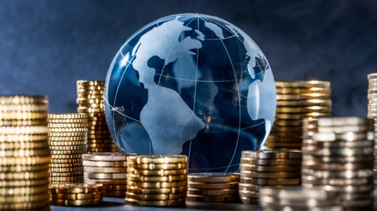 Нічого особистого, лише цифри. Що буде із світовою економікою у 2024-му?