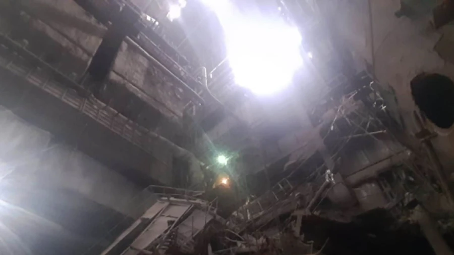 Roof collapses at thermal power plant in Donetsk Oblast under Russian fire, leaving 1 person dead and others injured