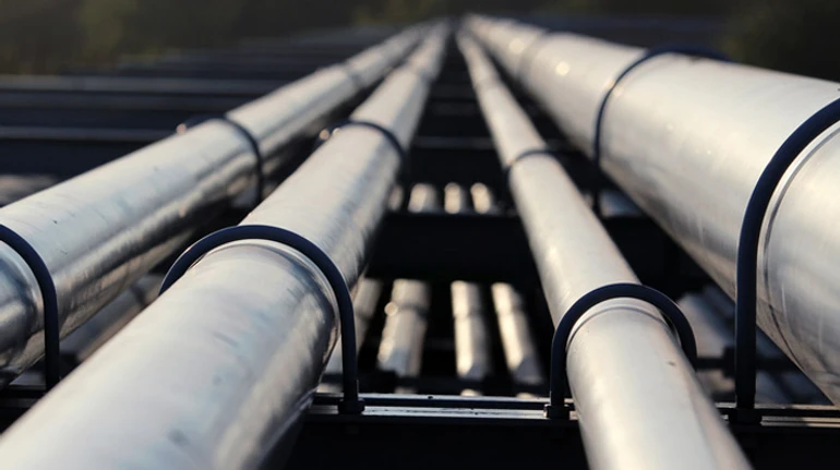 Почему на залитом рынке государственная Укртранснафта переплачивает за венгерский дизель