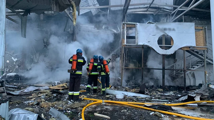 Ворог 12 ракетами атакував Запоріжжя: загинула людина