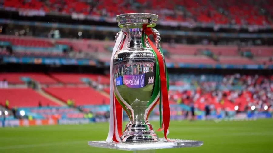 В Риме зафиксировали всплеск COVID-заражений — считается, из-за празднования после Евро