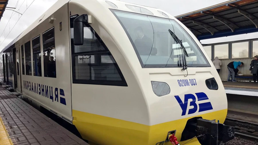 Чиновники Укрзалізниці хотіли нагріти державу на 10 мільйонів