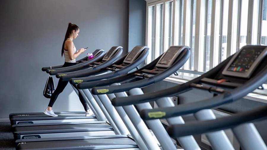 Без масажу і дітей: МОЗ показав вимоги для спортзалів і басейнів