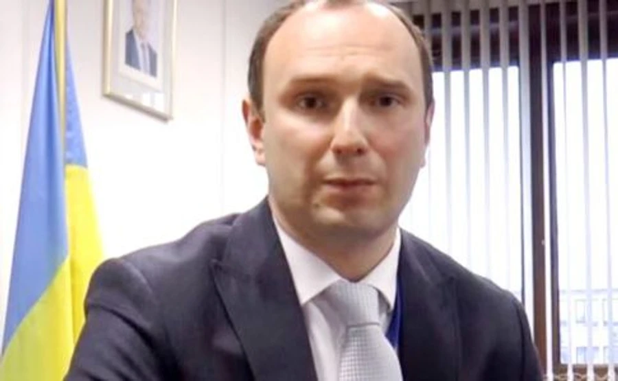 Понад 3,6 тисячі українців чекають на повернення додому з-за кордону – МЗС