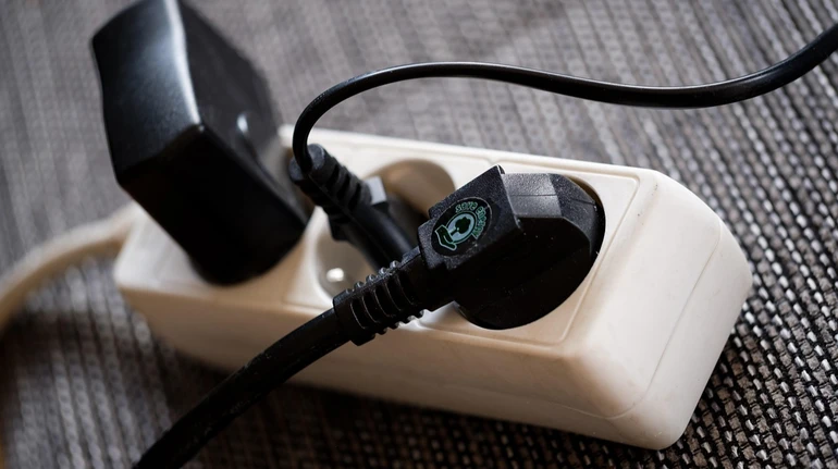 У кількох областях – екстрені відключення світла