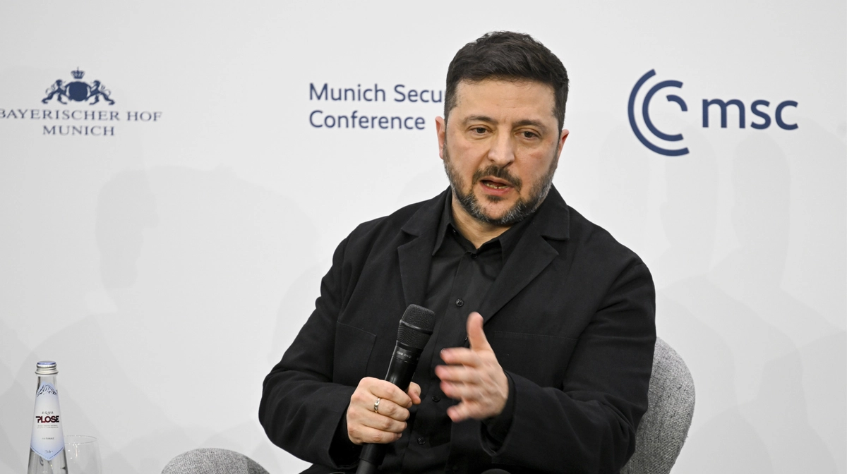 Зеленський запропонував росіянам перемир'я для проведення виборів у РФ